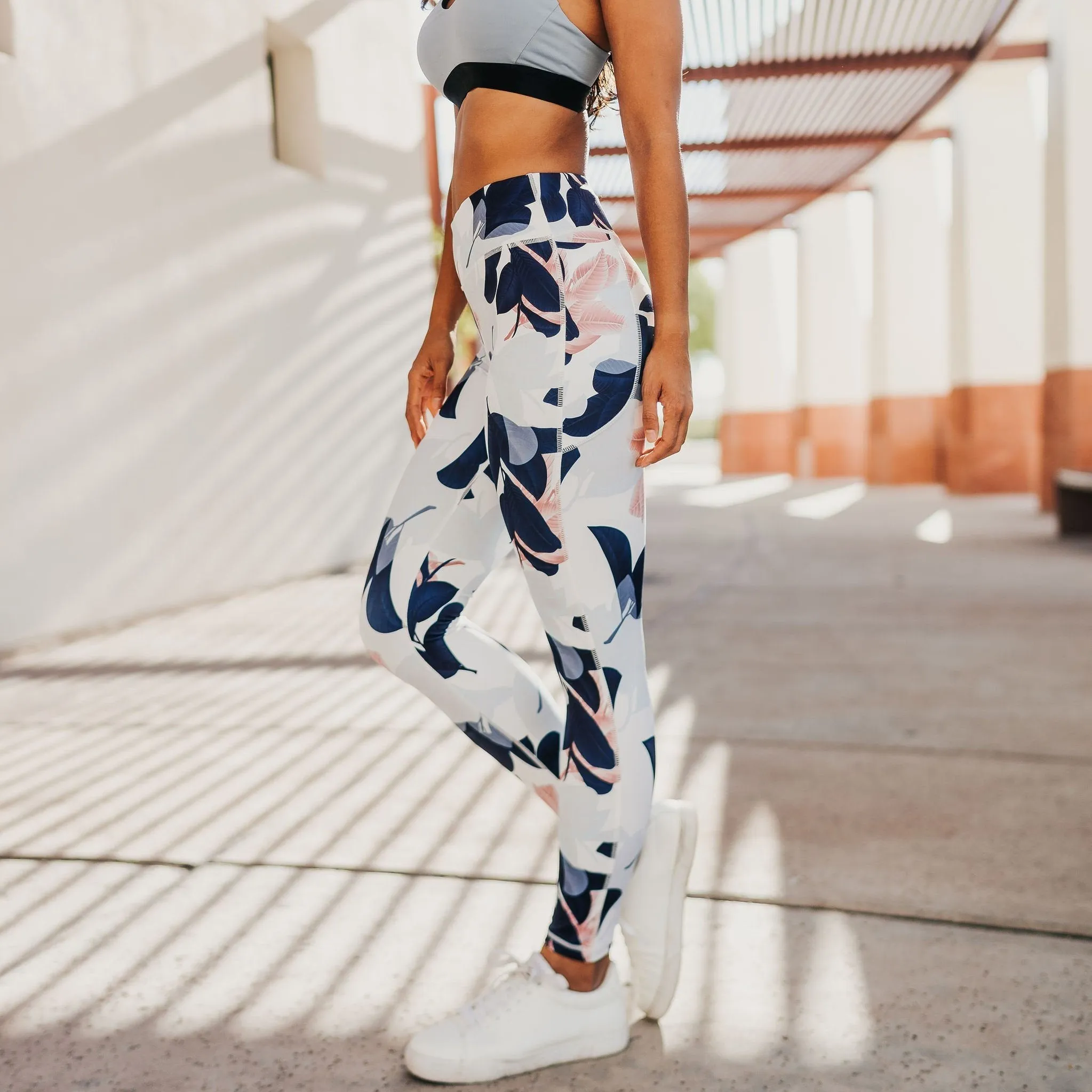 AMP Leggings - Magnolia