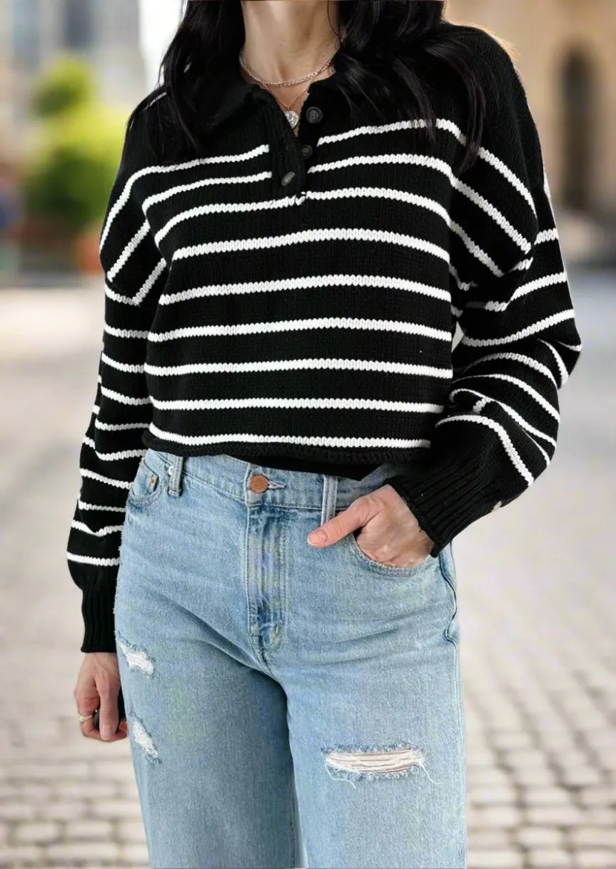 BLACK & WHITE STRIPE SWEATER