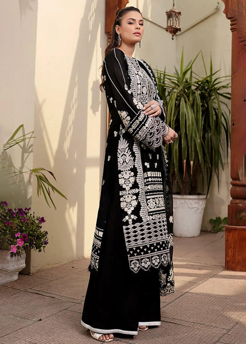 Black Lawn Dress - Bahaar Luxury Lawn '23 by Mariyam's - Lara B-1014