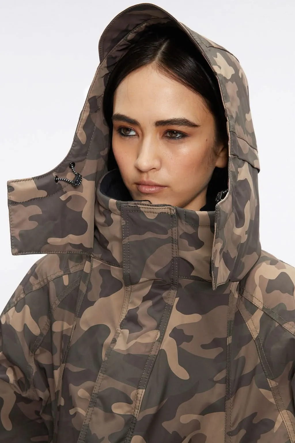 Camouflage Hooded Jacket