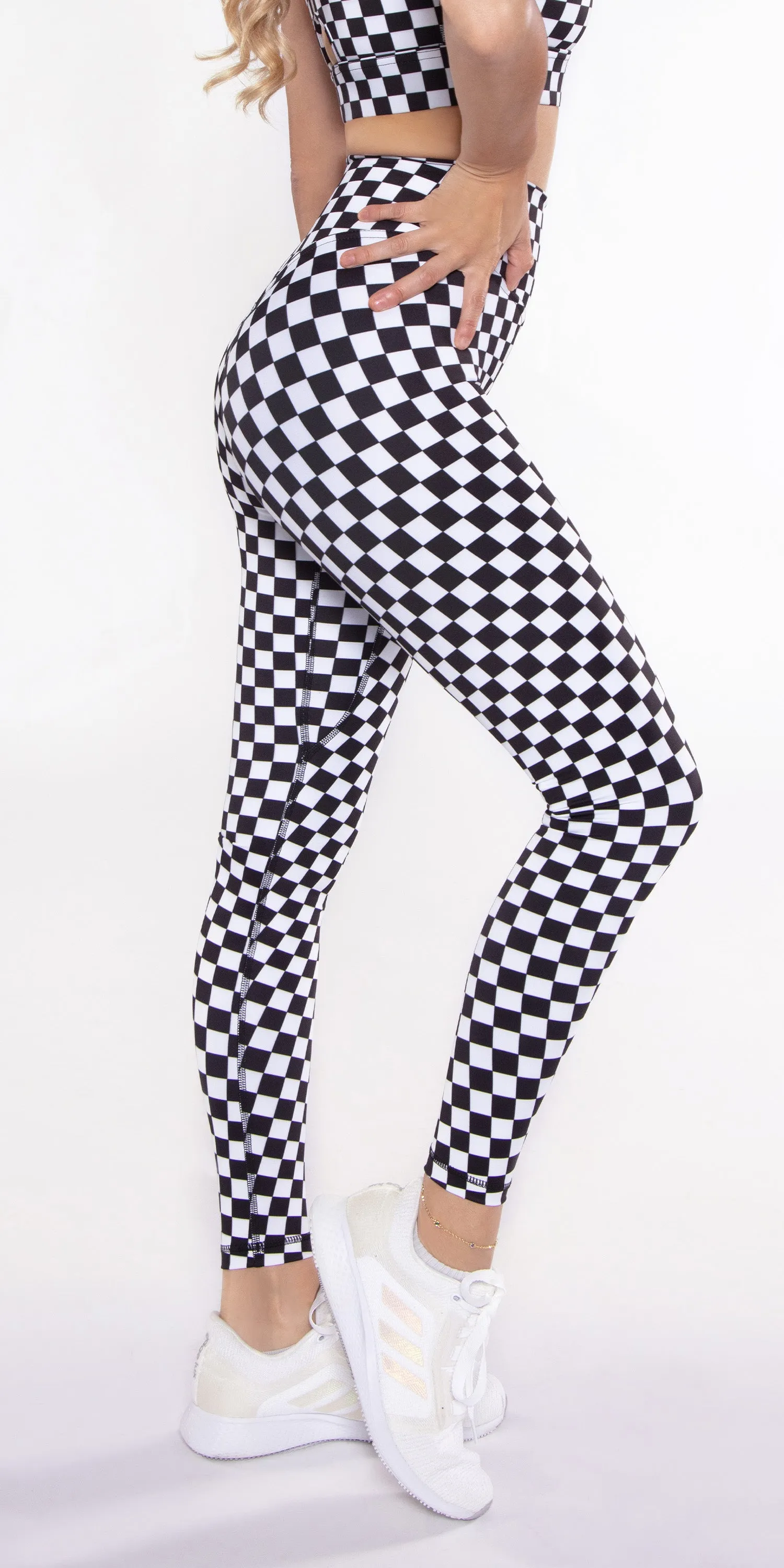 Checkmate - Contour Legging