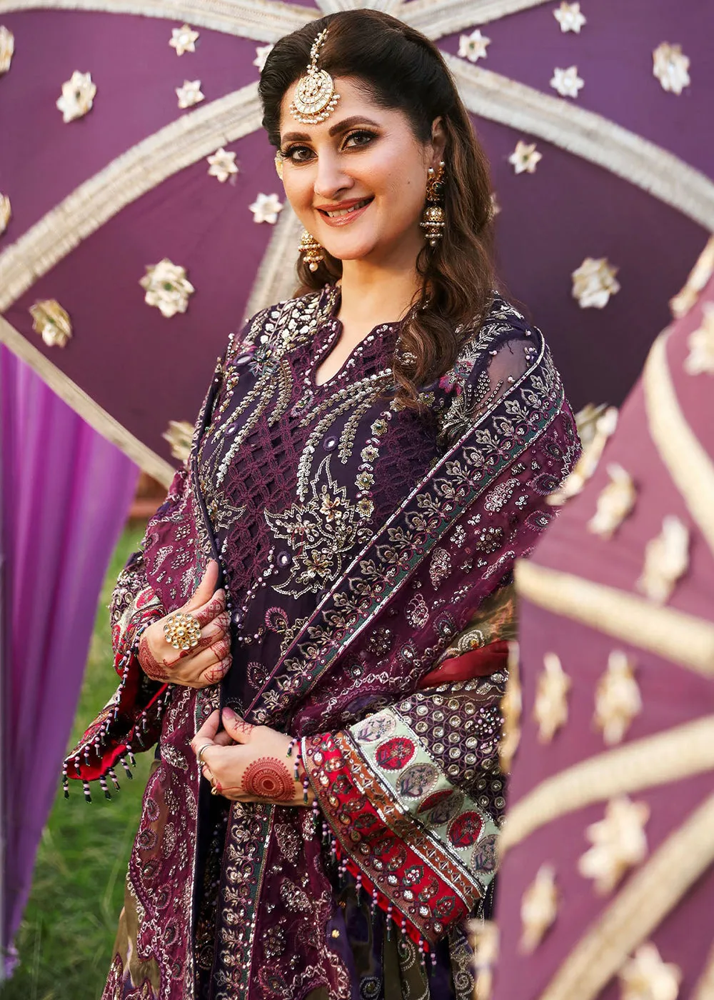 Jhoomro Wedding Luxury Formals '24 by Nureh | NL-70 JAHAN